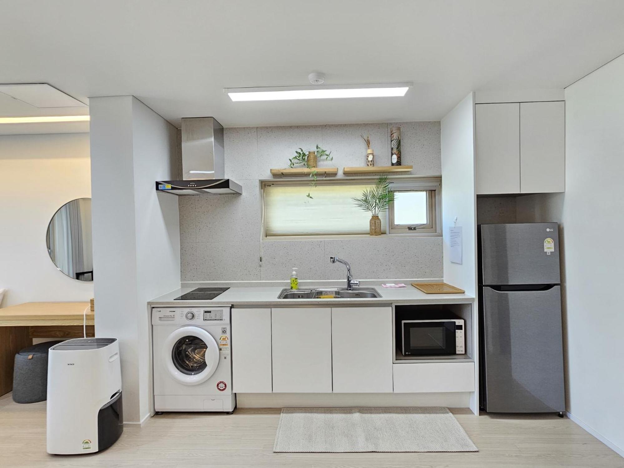 Jeju Badayeon Villa Сеогвипо Екстериор снимка