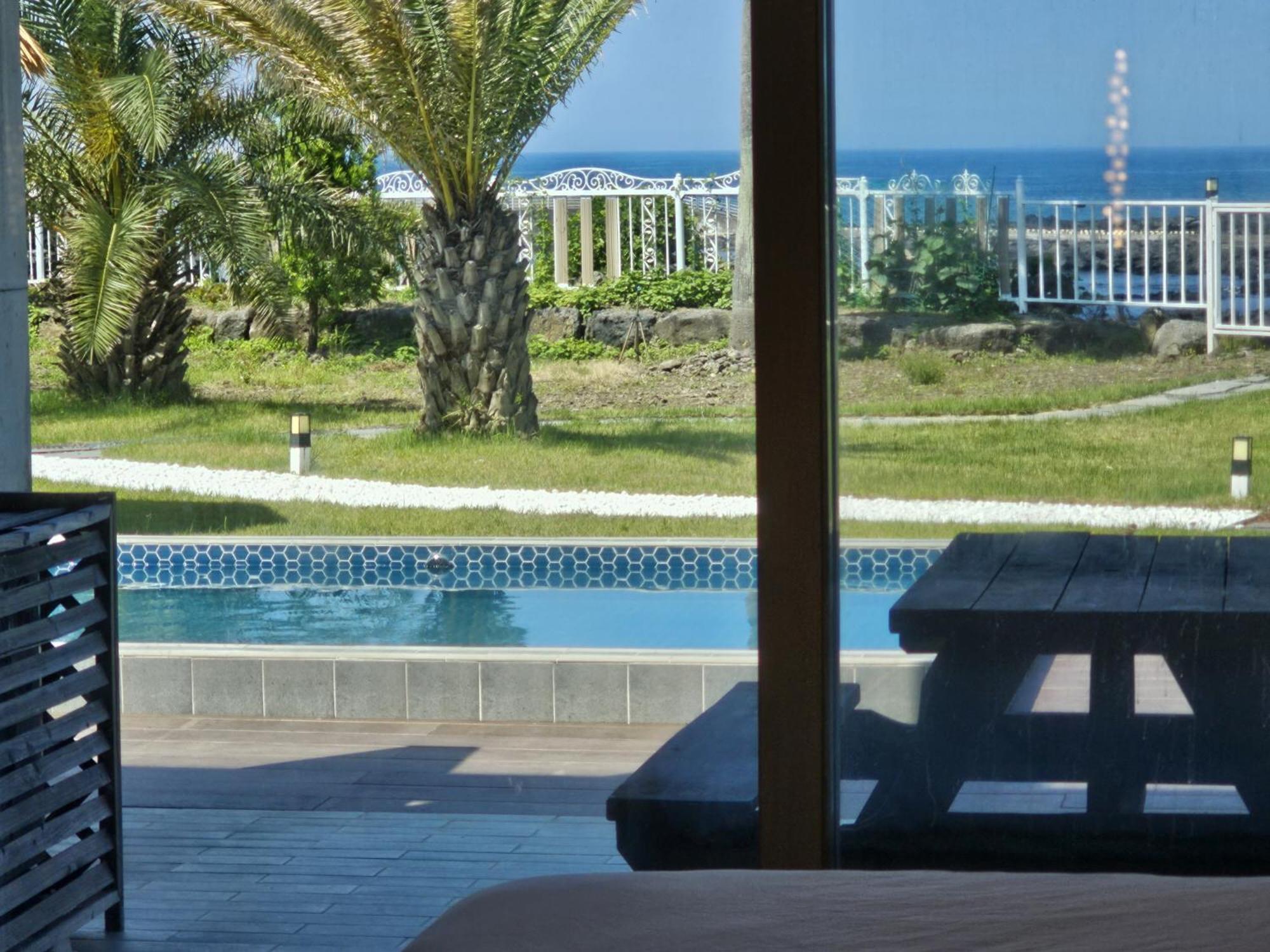 Jeju Badayeon Villa Сеогвипо Екстериор снимка