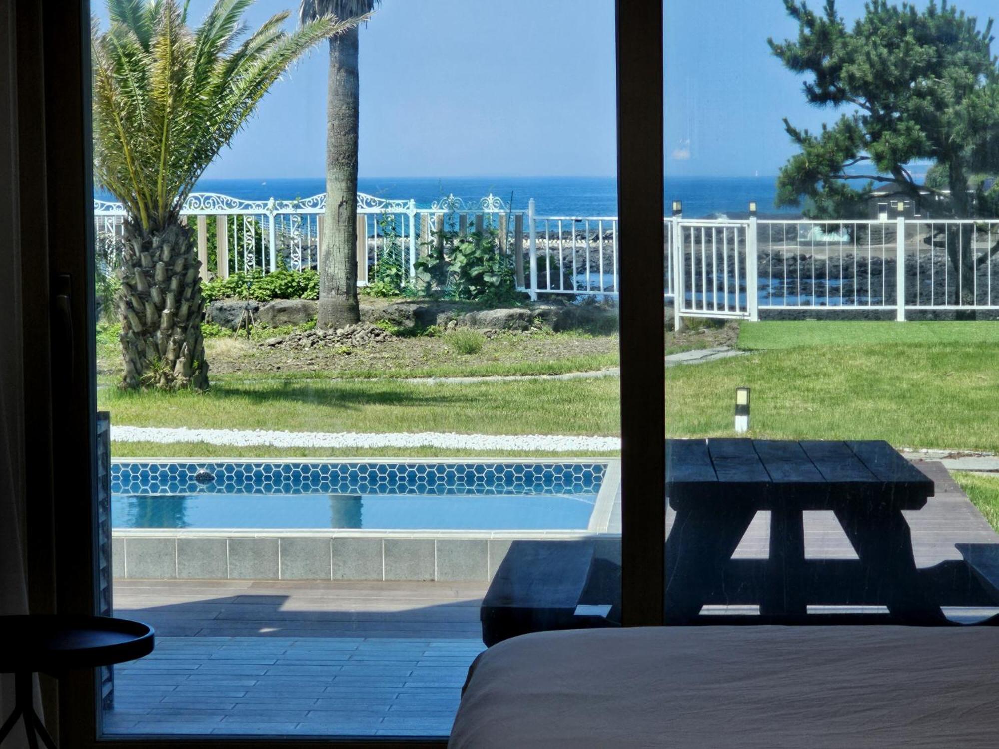 Jeju Badayeon Villa Сеогвипо Екстериор снимка